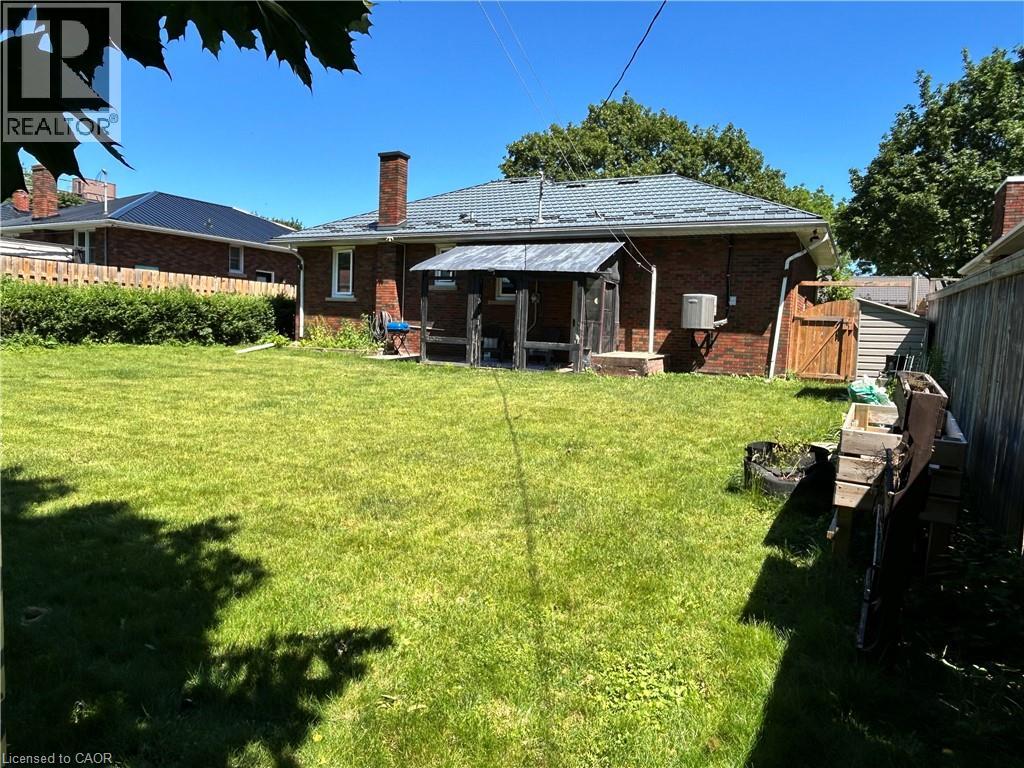 52 Carter Street, Port Colborne, Ontario  L3K 3J6 - Photo 3 - 40837750