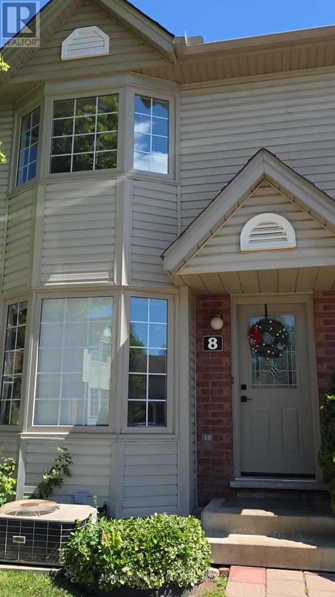 8 - 50 CHAPMAN COURT, London North, Ontario
