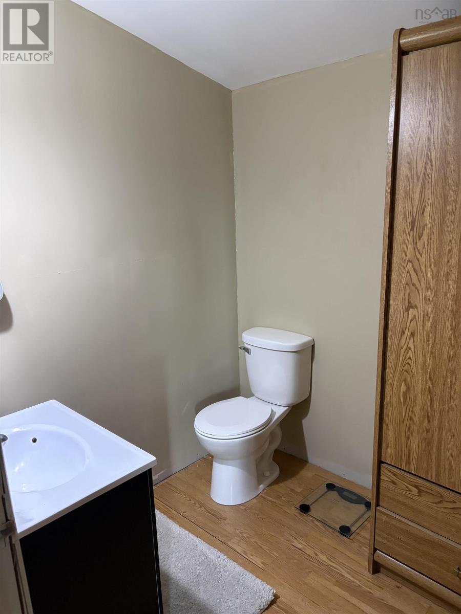 65 Charles Street, Amherst, Nova Scotia  B4H 3P9 - Photo 8 - 202614293