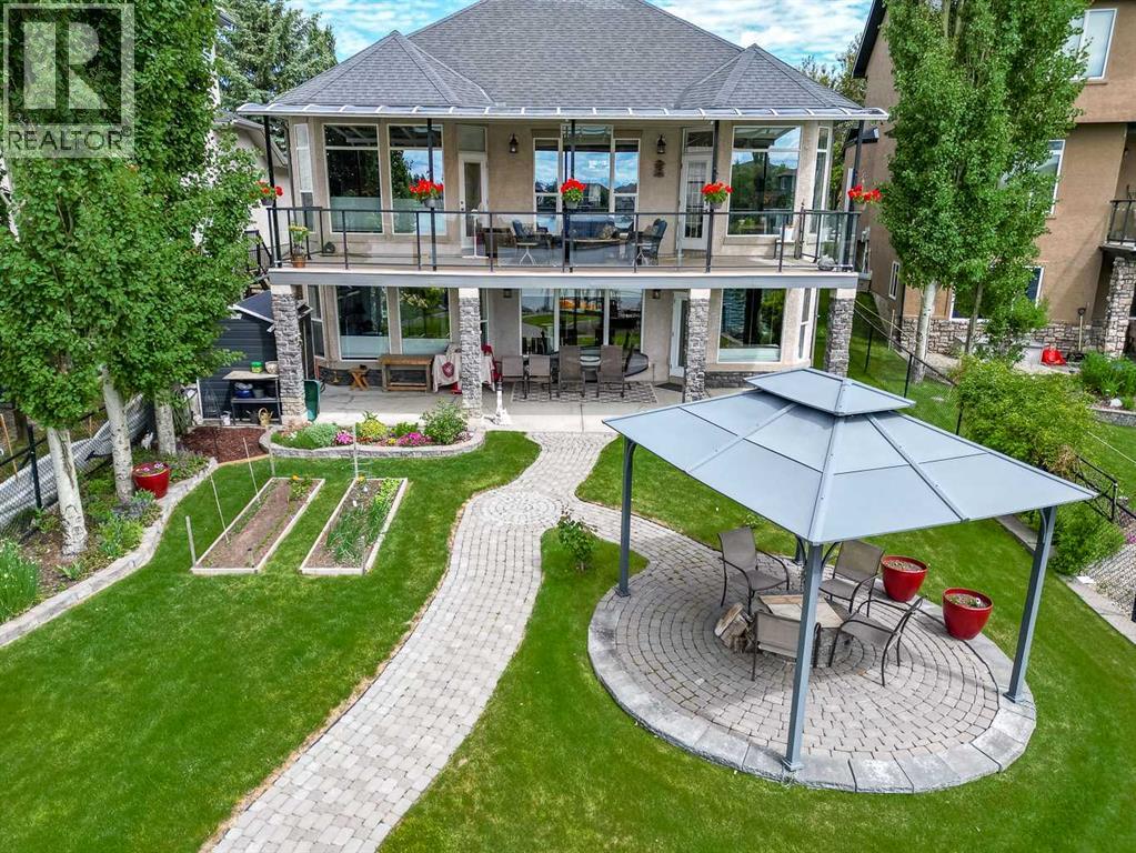 246 Crystal Shores Drive, Okotoks, Alberta  T1S 2C5 - Photo 5 - A2322355