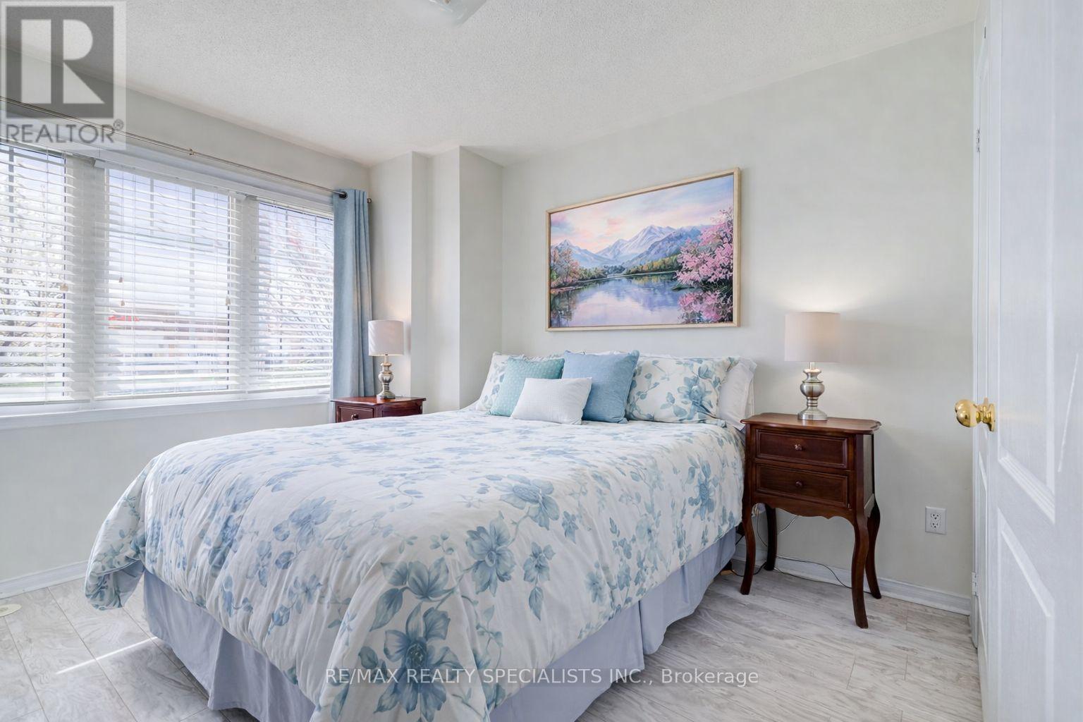 16 - 3975 Eglinton Avenue W, Mississauga, Ontario L5M 0E7 - Photo 5 - W13233352