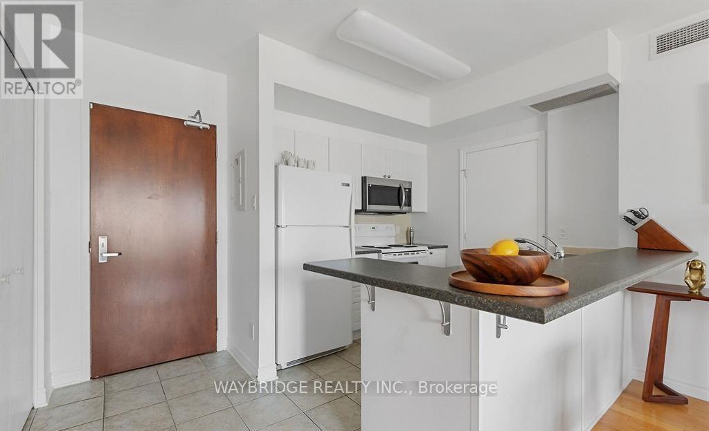 906 - 200 Rideau Street, Ottawa, Ontario  K1N 5Y1 - Photo 5 - X13483942