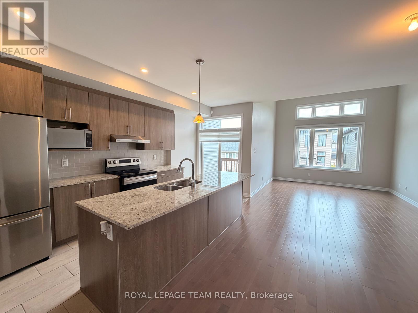 343 Grackle Street N, Ottawa, Ontario  K1X 0G6 - Photo 10 - X13484034