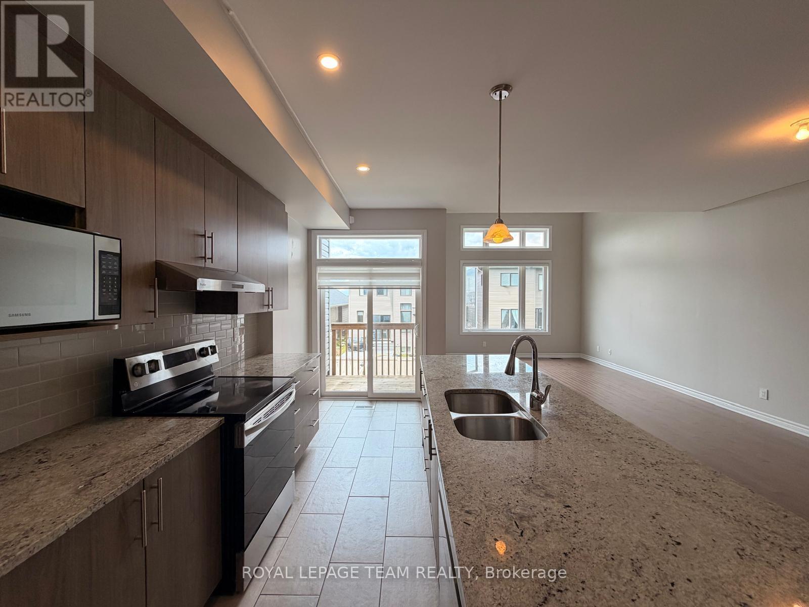 343 Grackle Street N, Ottawa, Ontario  K1X 0G6 - Photo 15 - X13484034