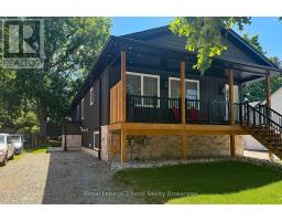 2 - 18 WINNIETT STREET, Woodstock, Ontario