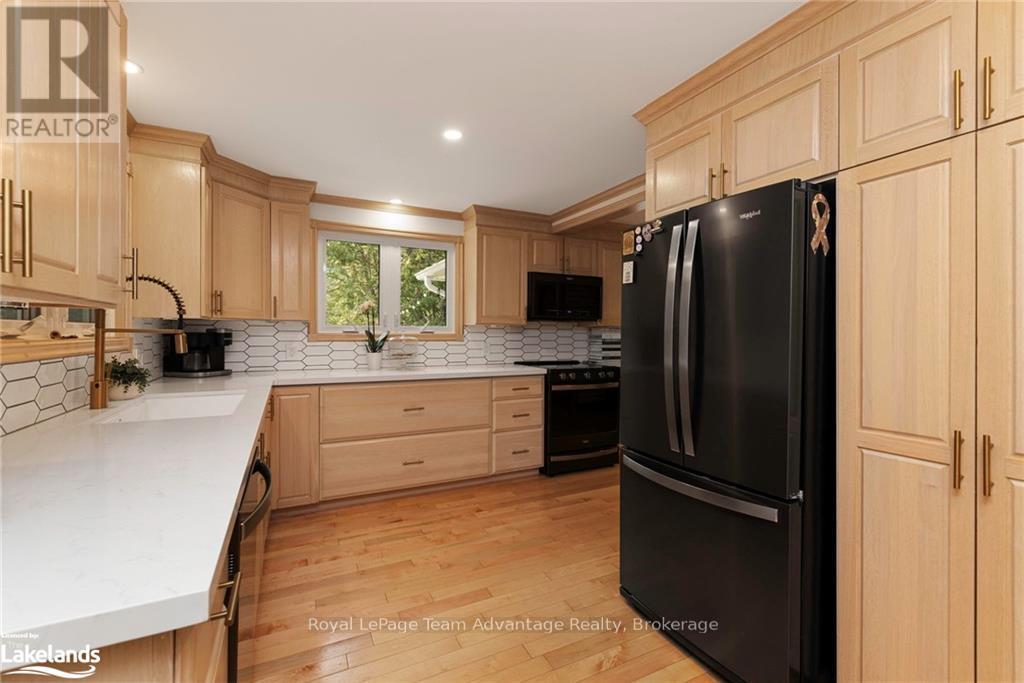 3461 Hwy 141 Highway, Muskoka Lakes, Ontario  P0B 1M0 - Photo 4 - X13415776