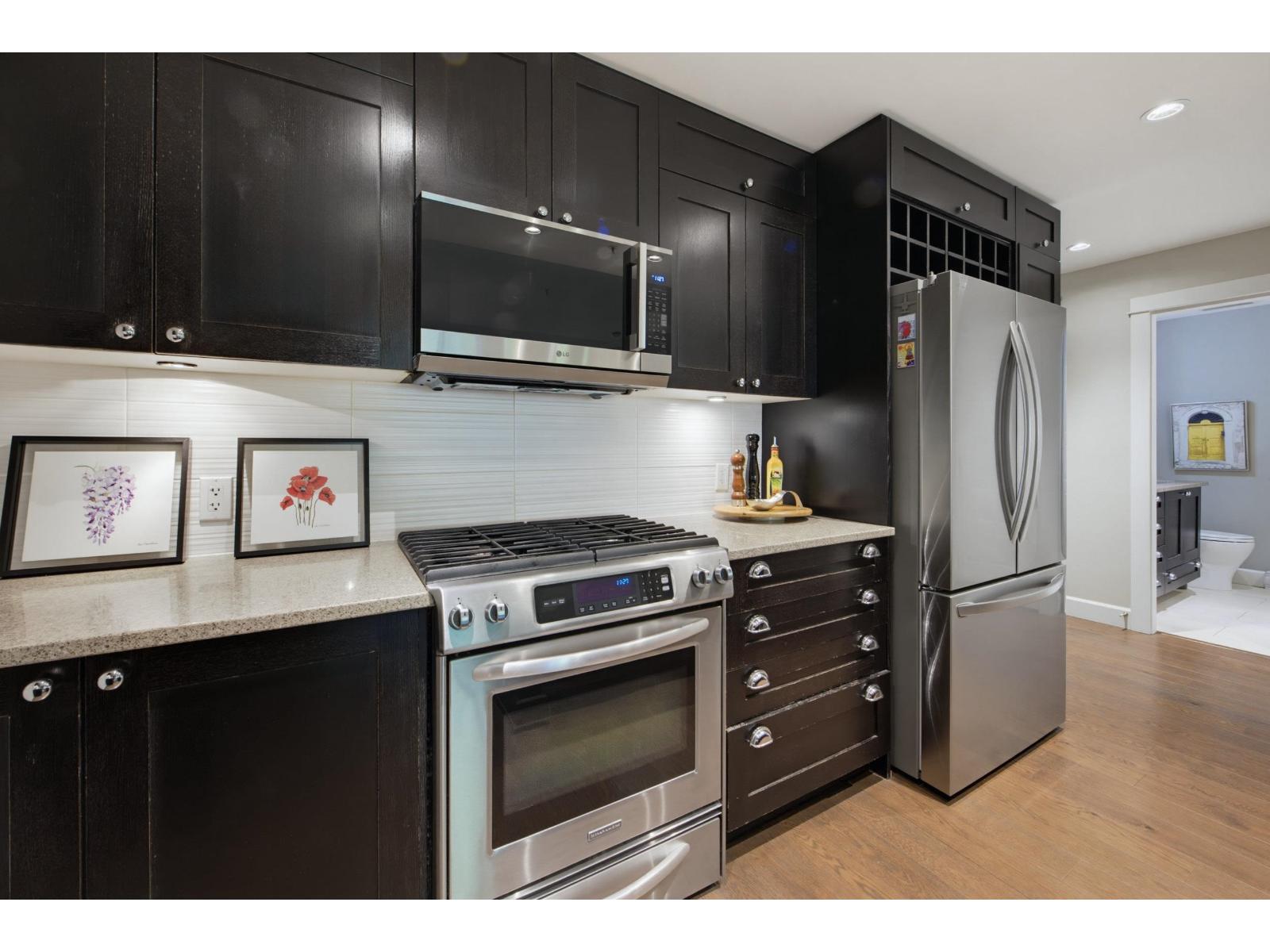 Listing image 14