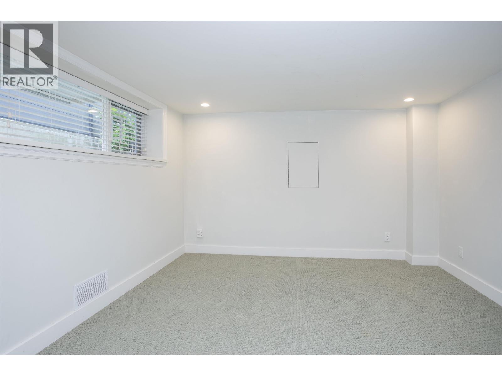 3877 W Broadway, Vancouver, British Columbia  V6R 2C2 - Photo 29 - R3139239