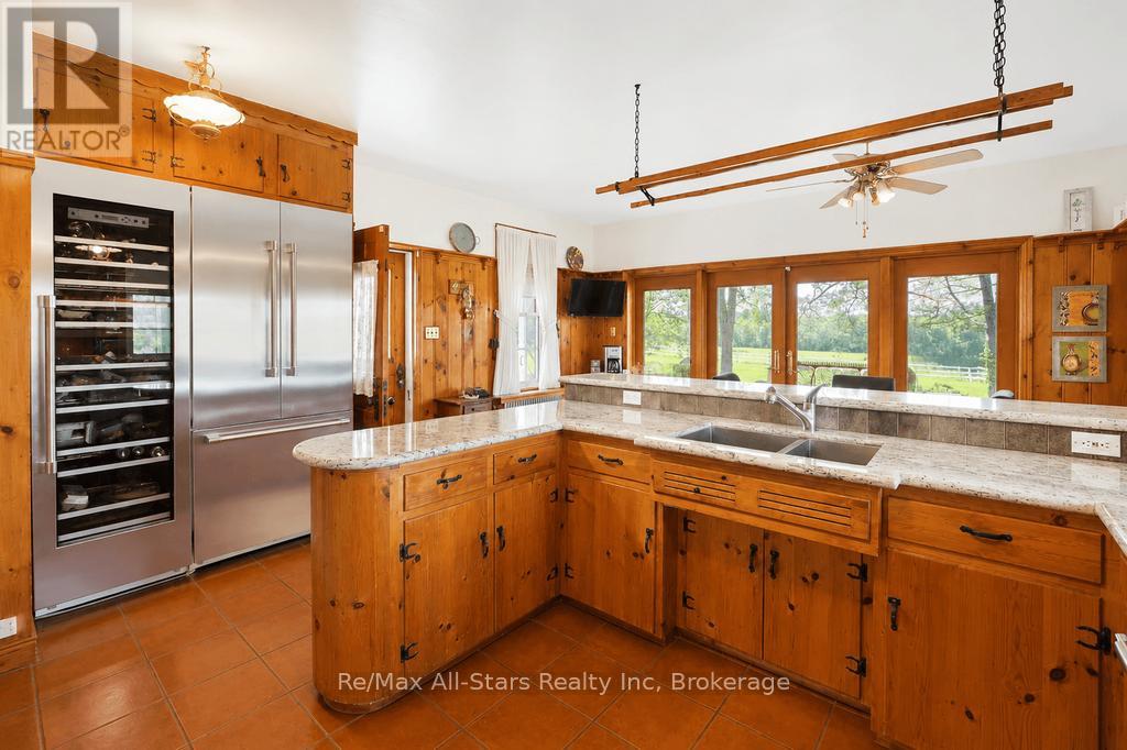 2383 60 Highway, Lake Of Bays, Ontario  P1H 2E5 - Photo 23 - X13483898