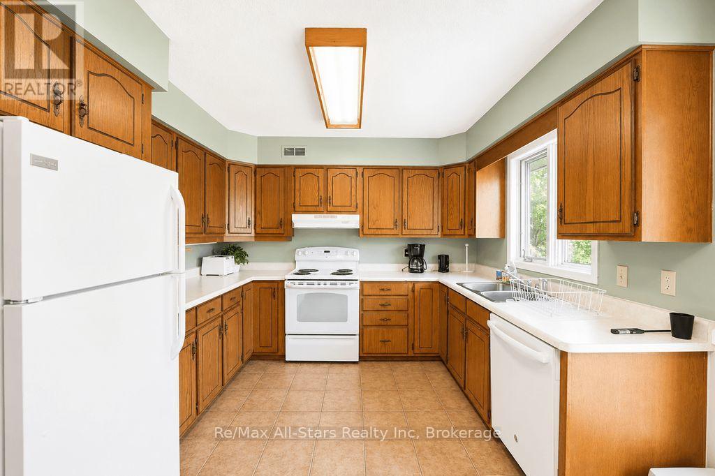2383 60 Highway, Lake Of Bays, Ontario  P1H 2E5 - Photo 40 - X13483898