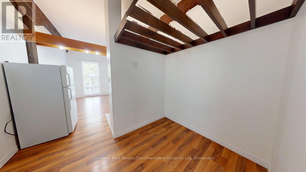 303 - 97 Farquhar Street, Guelph (Downtown), Ontario  N1H 3N4 - Photo 7 - X13484100