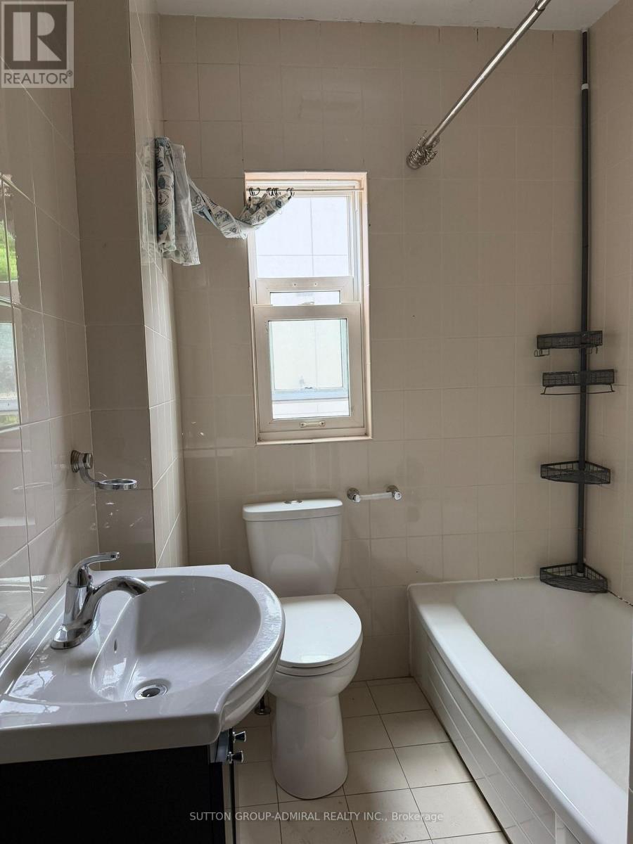 4 - 1188 Avenue Road, Toronto, Ontario  M5N 2G1 - Photo 3 - C13094544