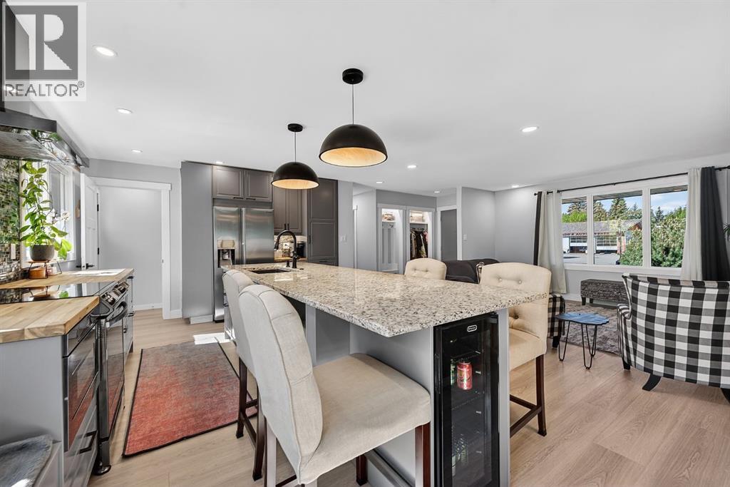 10020 Oakfield Drive Sw, Calgary, Alberta T2V 4B4 - Photo 17 - A2319144