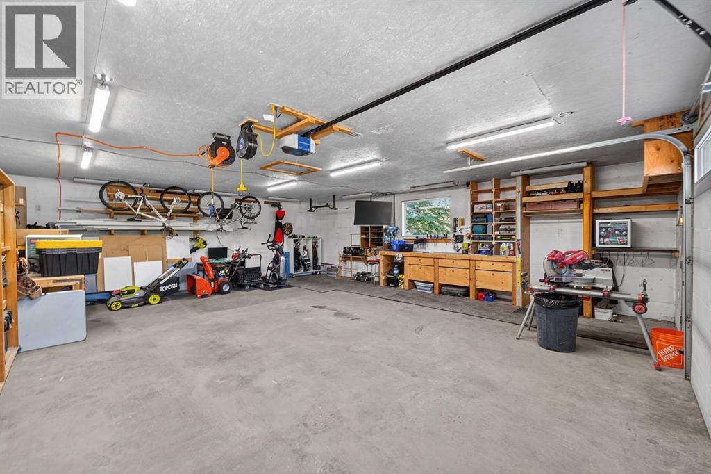 10020 Oakfield Drive Sw, Calgary, Alberta T2V 4B4 - Photo 36 - A2319144