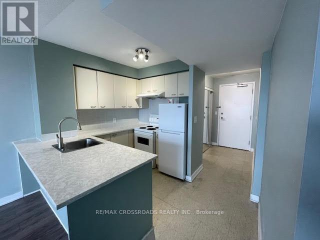3212 - 38 Lee Centre Drive, Toronto, Ontario  M1H 3J7 - Photo 10 - E13483842
