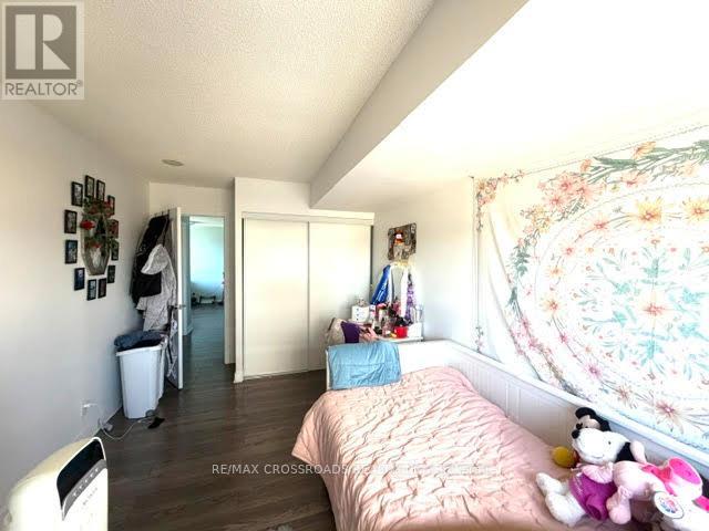 3212 - 38 Lee Centre Drive, Toronto, Ontario  M1H 3J7 - Photo 5 - E13483842