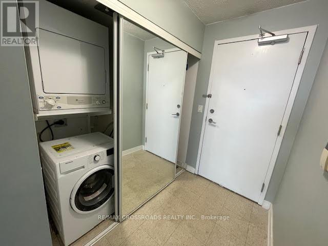 3212 - 38 Lee Centre Drive, Toronto, Ontario  M1H 3J7 - Photo 7 - E13483842