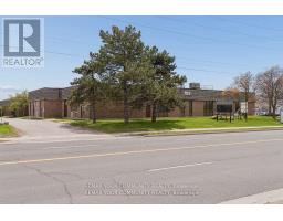 105 CONSUMERS DRIVE, Whitby, Ontario