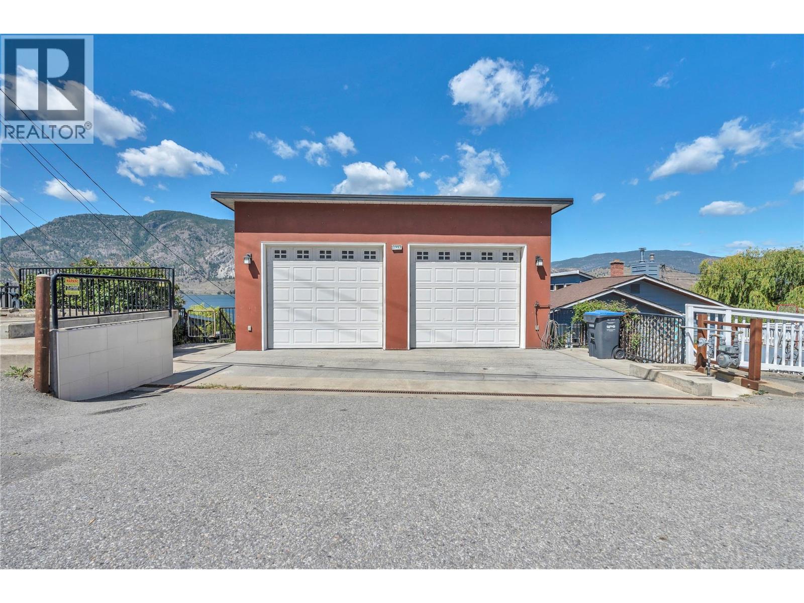 Listing image 76
