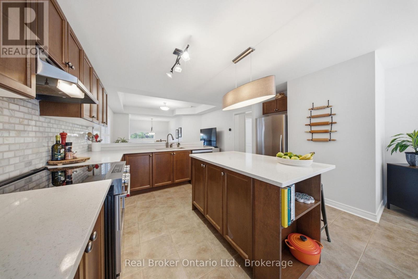 419 Rideau River Street, Waterloo, Ontario  N2V 2Y4 - Photo 9 - X13483494
