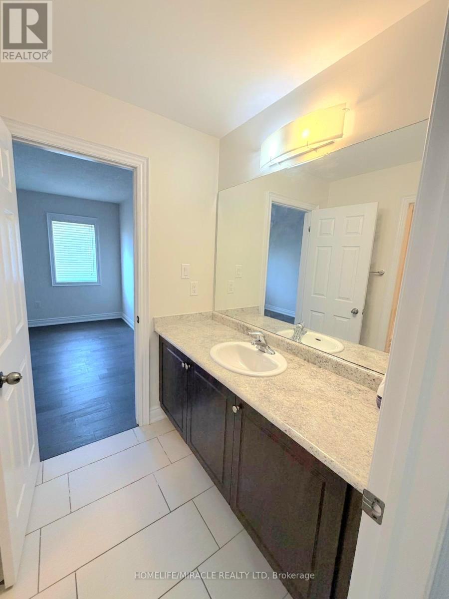 8054 Buckeye Crescent, Niagara Falls, Ontario  L2H 0N9 - Photo 5 - X13469864