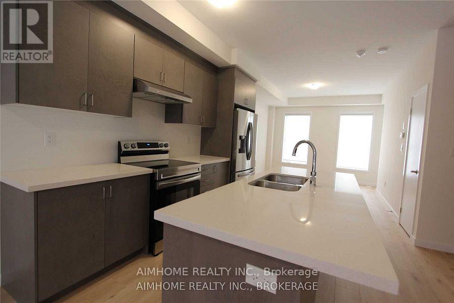 39 Seacoasts Circle, Vaughan, Ontario  L6A 5B8 - Photo 8 - N13483866