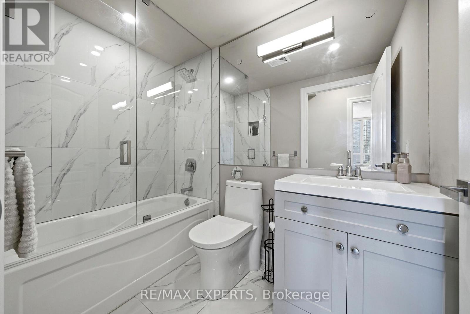 704 - 88 Promenade Circle, Vaughan, Ontario  L4J 9A4 - Photo 16 - N13483918