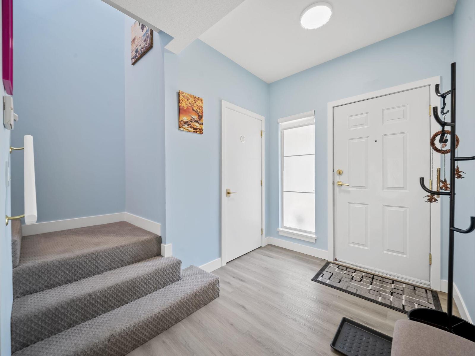 55 16016 82 Avenue, Surrey, British Columbia  V4N 0N7 - Photo 2 - R3138905