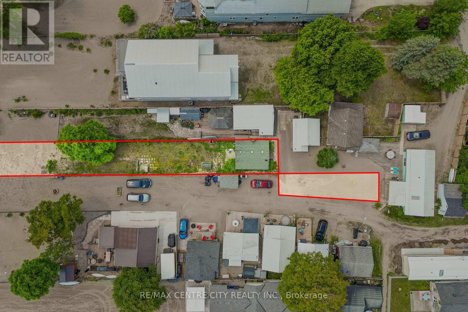 D - 444d Edith Cavell Boulevard, Central Elgin, Ontario  N5L 1G9 - Photo 3 - X13484252