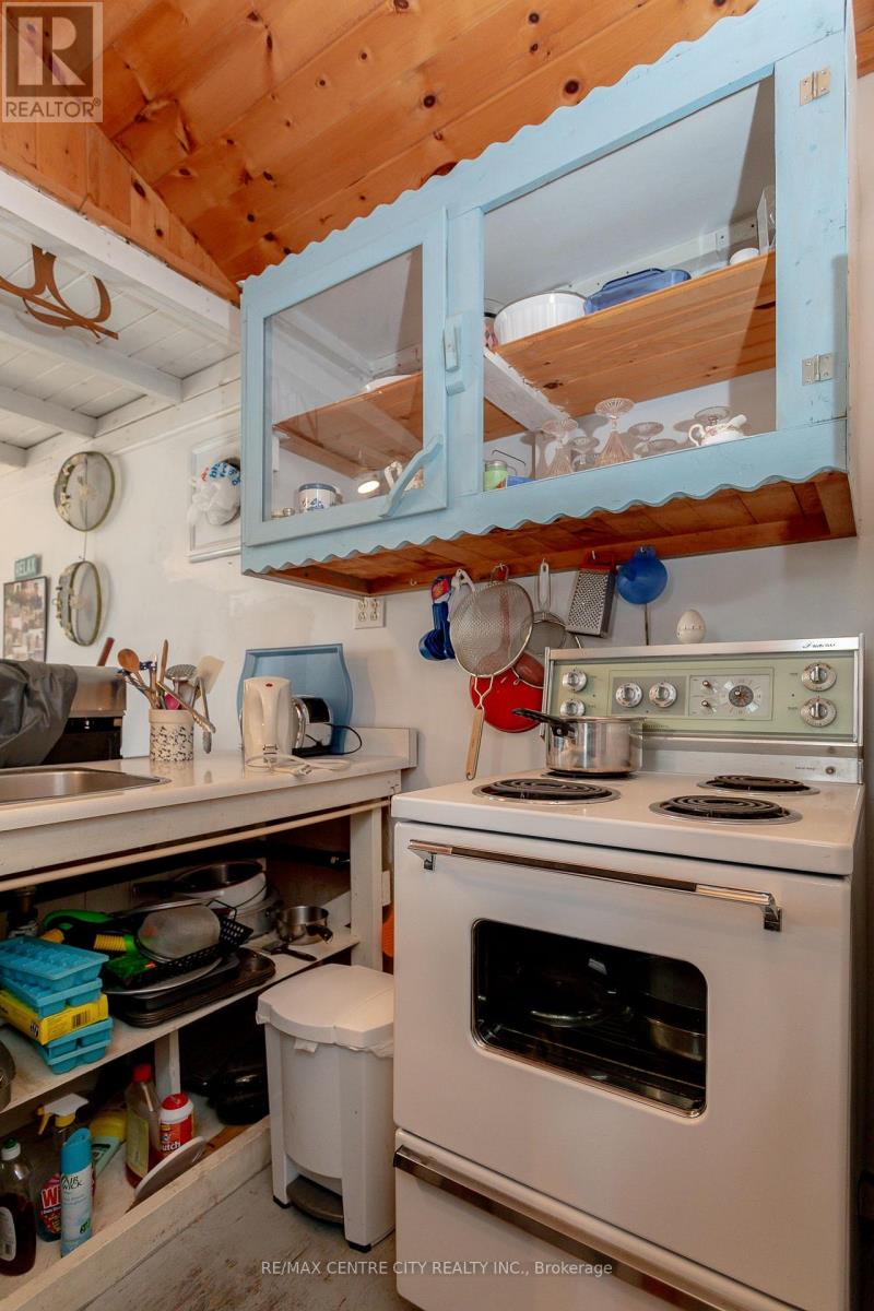 D - 444d Edith Cavell Boulevard, Central Elgin, Ontario  N5L 1G9 - Photo 32 - X13484252