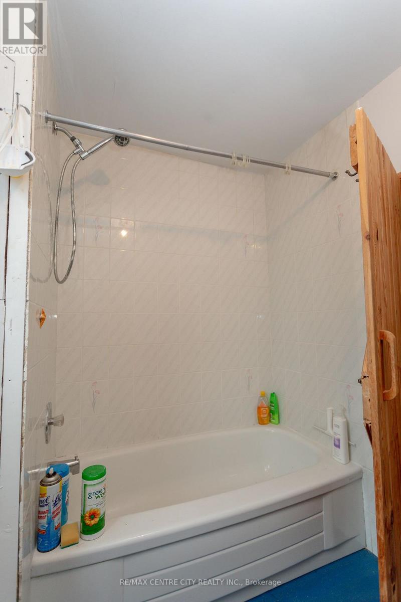 D - 444d Edith Cavell Boulevard, Central Elgin, Ontario  N5L 1G9 - Photo 39 - X13484252