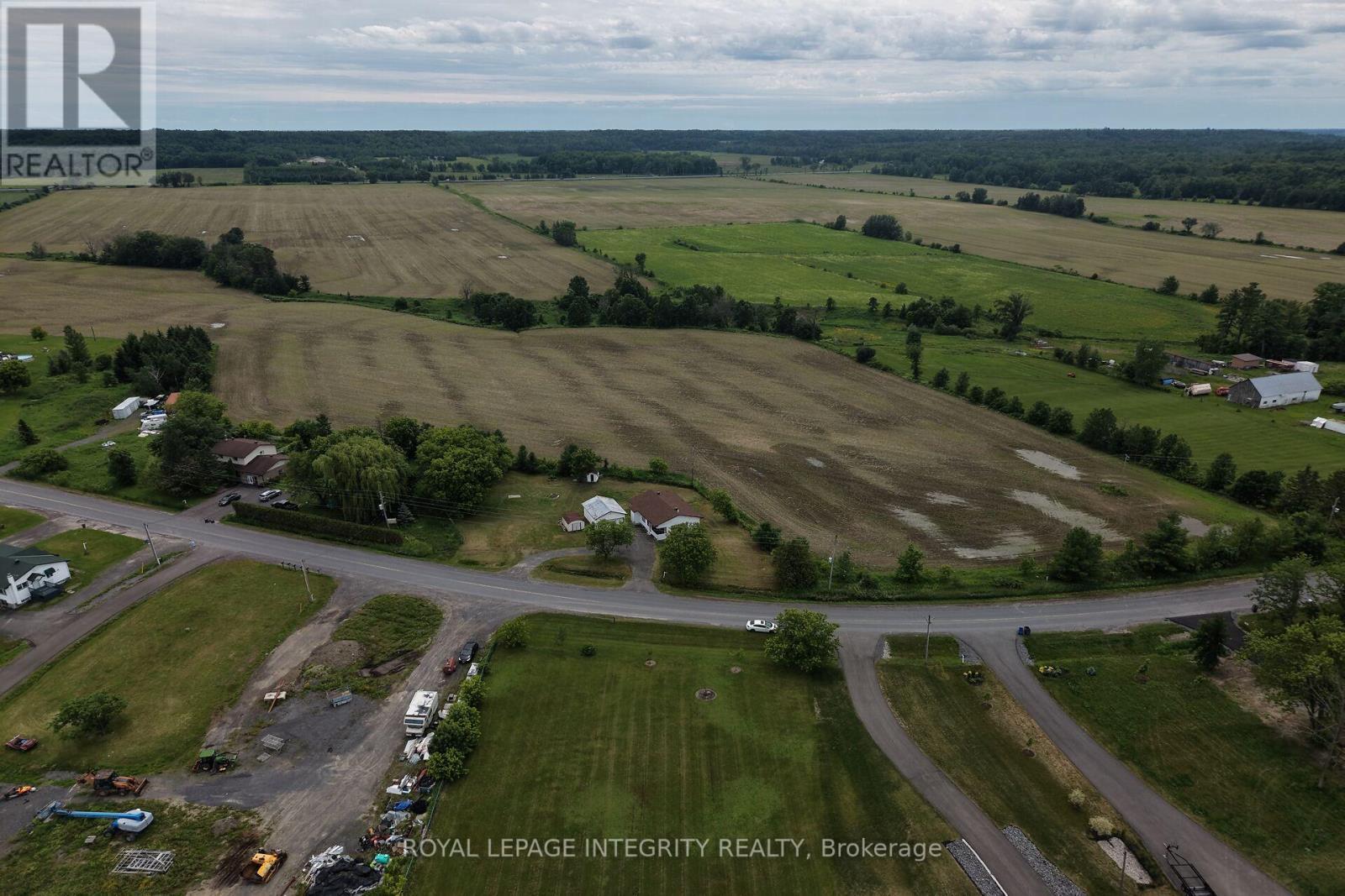 3156 Old Highway 17 Road, Clarence-Rockland, Ontario K4K 1W3 - Photo 38 - X13484146