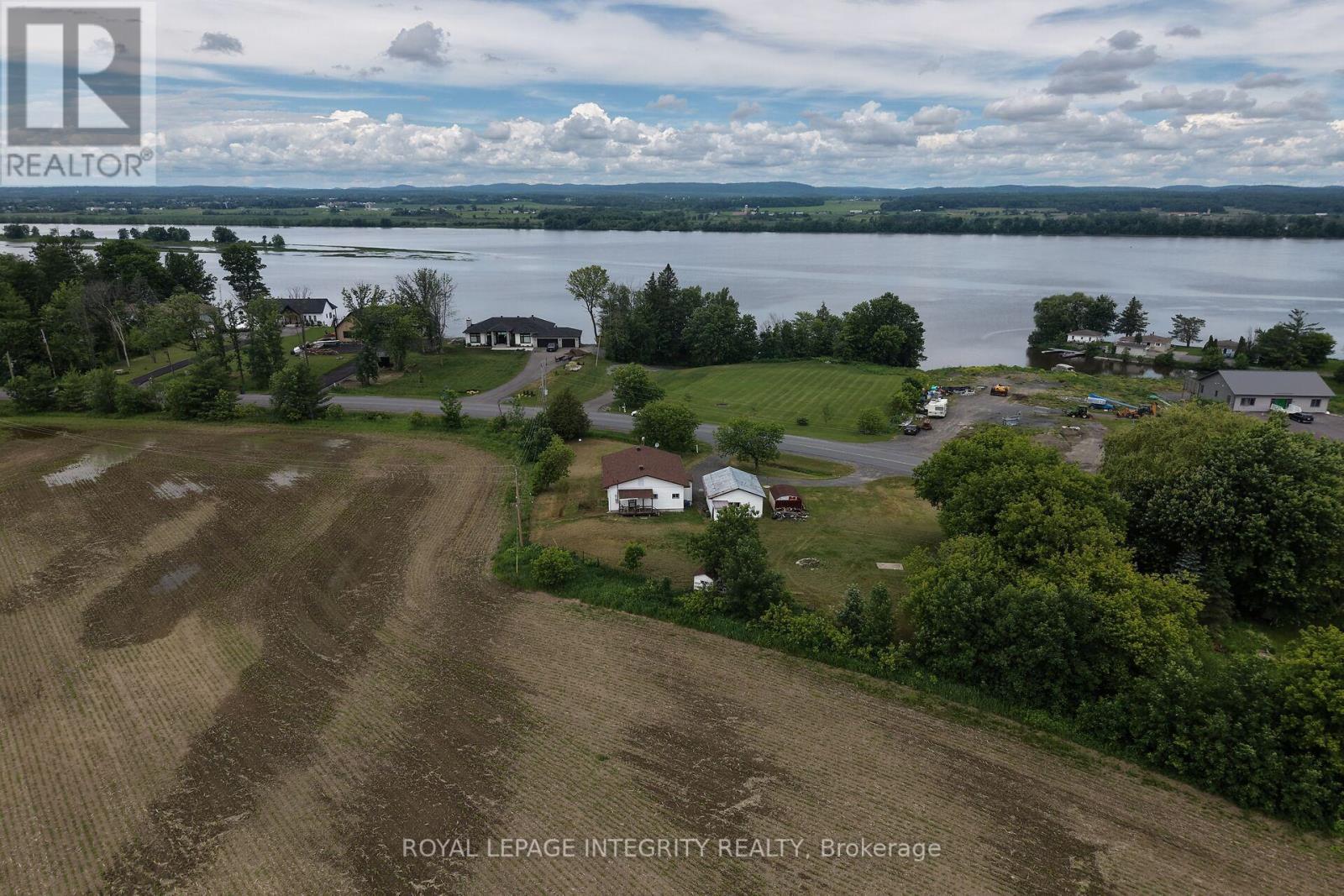 3156 Old Highway 17 Road, Clarence-Rockland, Ontario K4K 1W3 - Photo 42 - X13484146