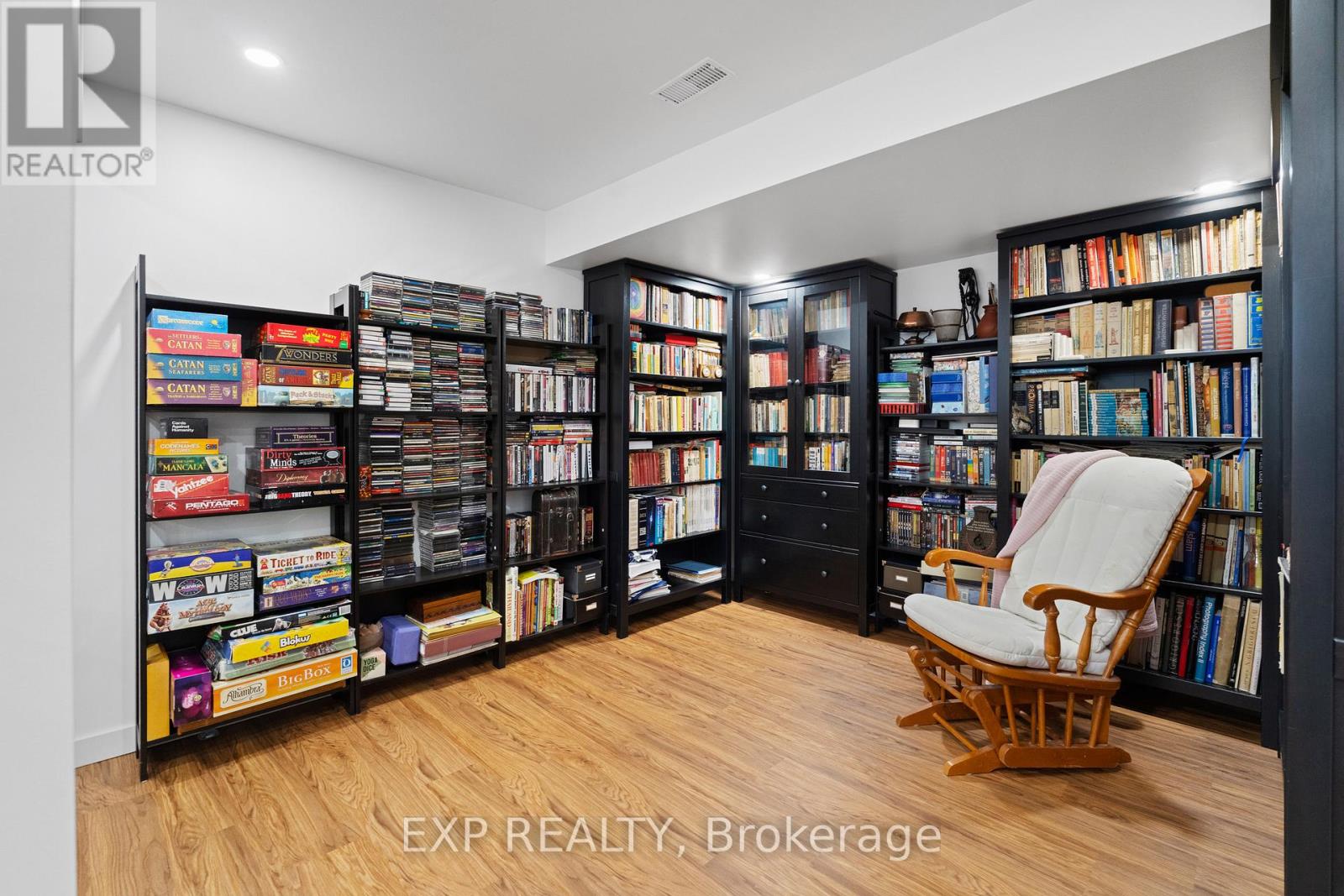 2061 Balharrie Avenue, Ottawa, Ontario  K1G 1G2 - Photo 36 - X13479580