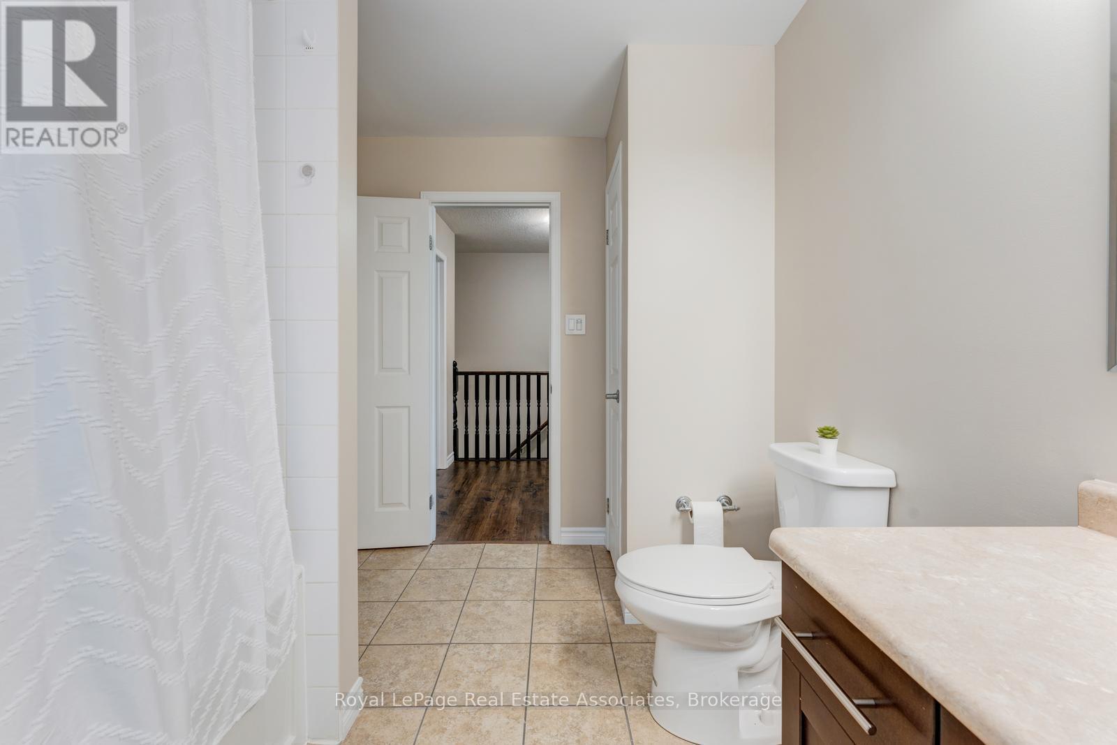 1361 Old Zeller Drive, Kitchener, Ontario  N2A 0C6 - Photo 21 - X13483844