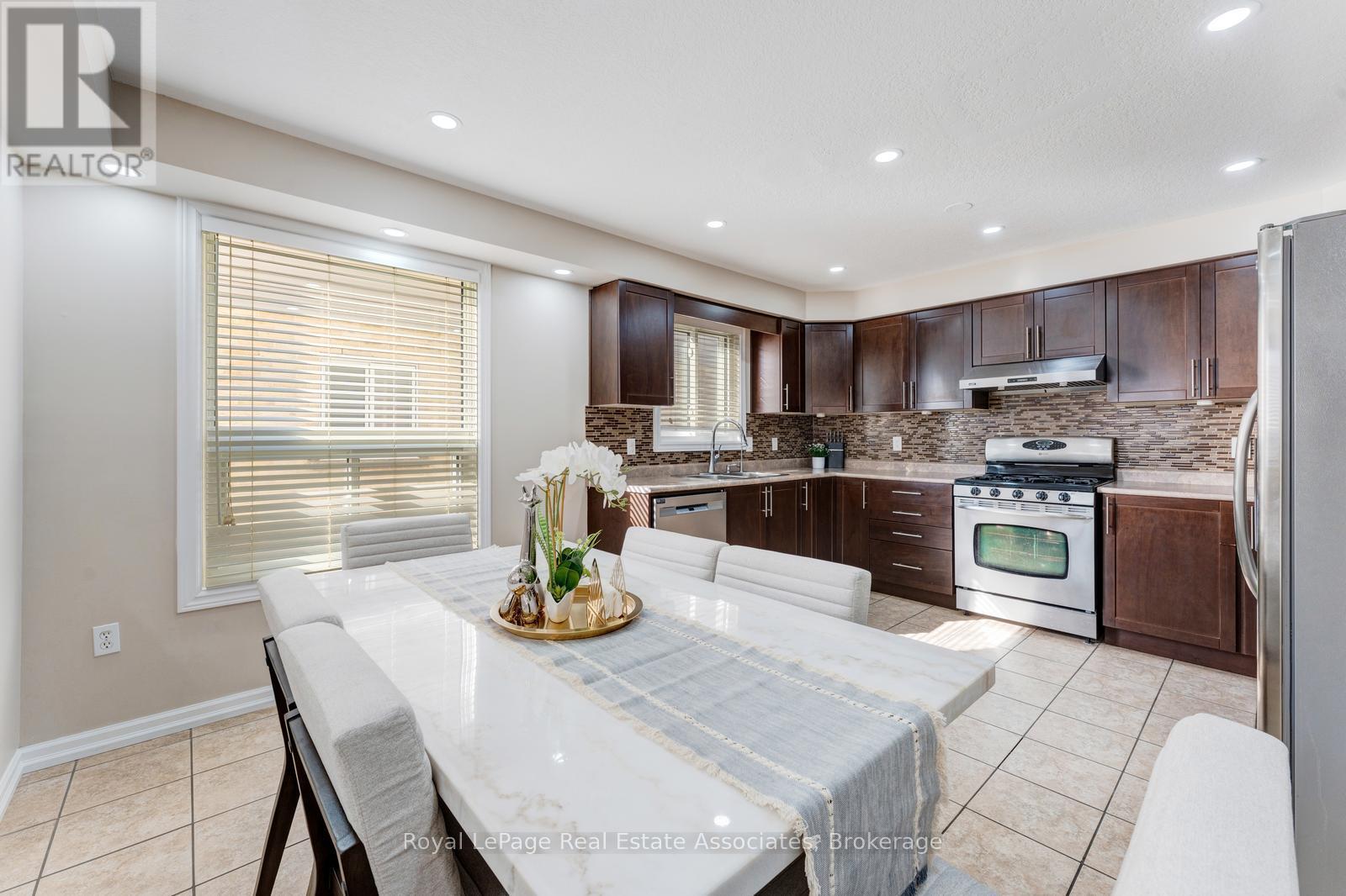 1361 Old Zeller Drive, Kitchener, Ontario  N2A 0C6 - Photo 7 - X13483844