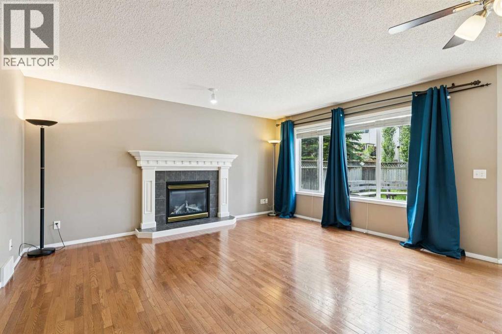 36 Valley Stream Close NW, Calgary, Alberta  T3B 5V7 - Photo 18 - A2323534