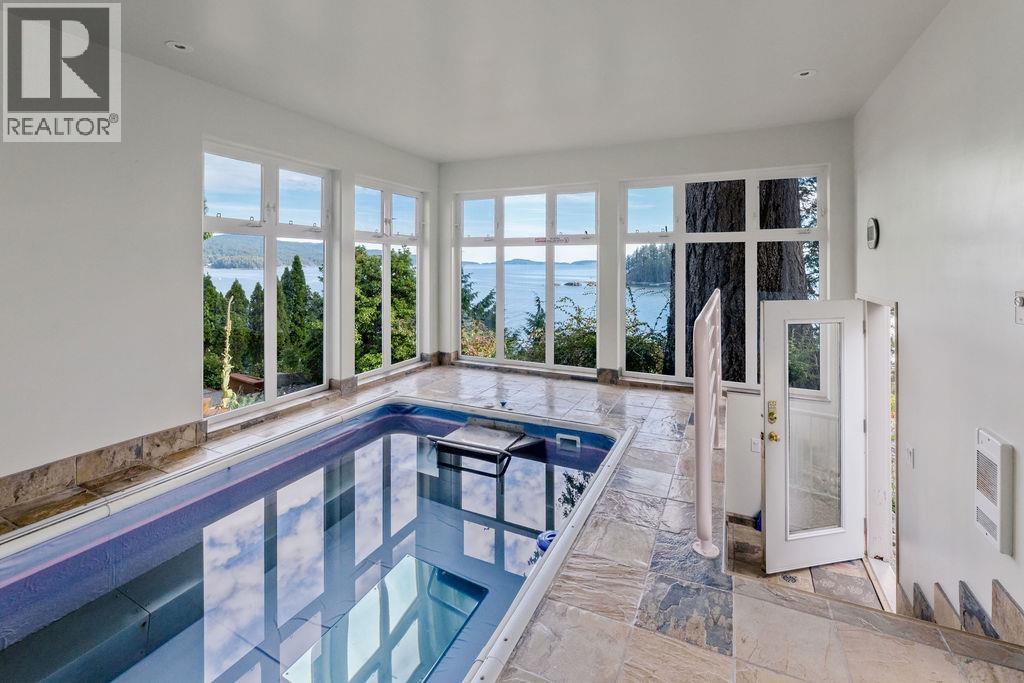 12416 Whitestone Road, Madeira Park, British Columbia  V0N 2H1 - Photo 28 - R3139401