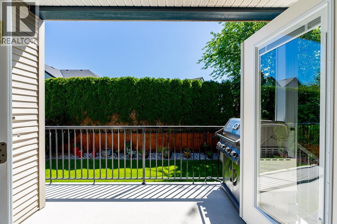 11208 Bonson Road, Pitt Meadows, British Columbia  V3Y 2V3 - Photo 12 - R3139418