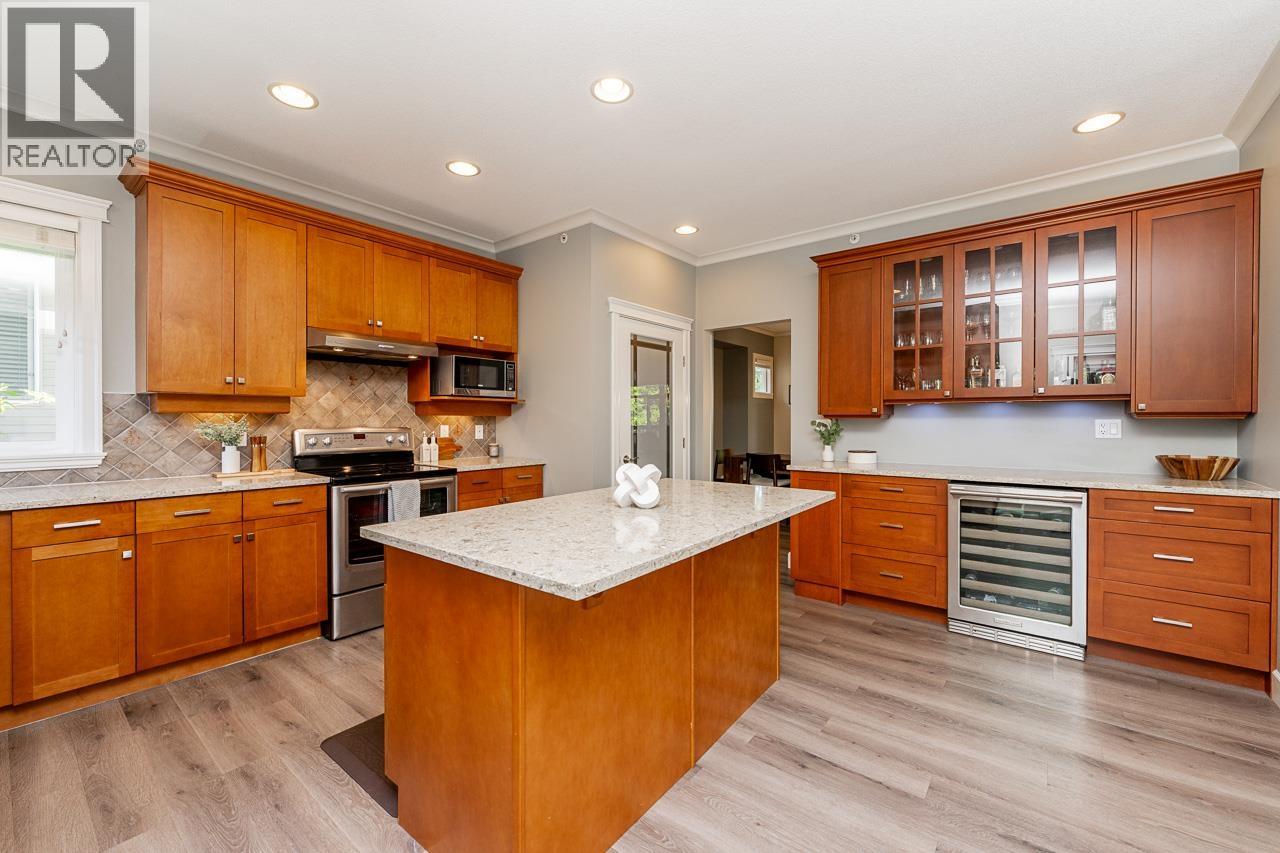 11208 Bonson Road, Pitt Meadows, British Columbia  V3Y 2V3 - Photo 8 - R3139418