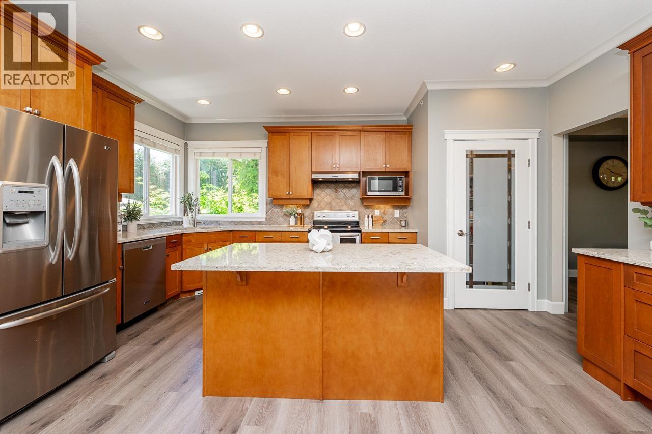 11208 Bonson Road, Pitt Meadows, British Columbia  V3Y 2V3 - Photo 9 - R3139418