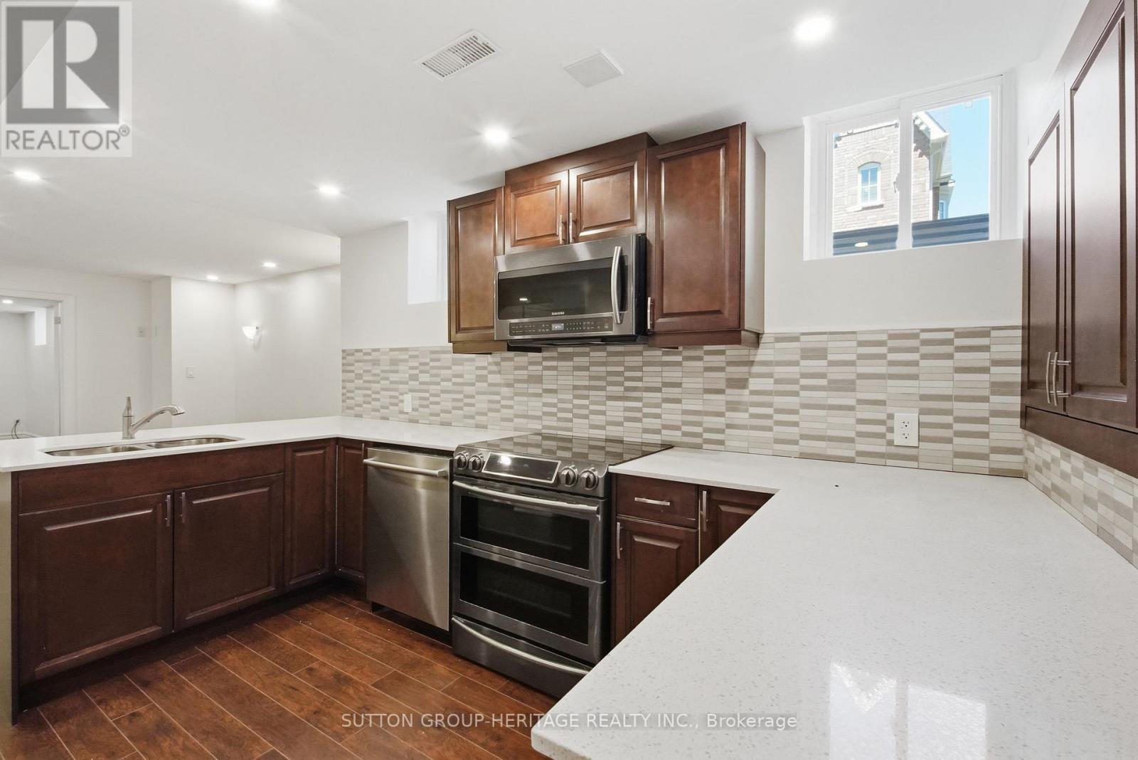 58 Gerry Ravary Place, Whitby, Ontario  L1M 0J1 - Photo 33 - E13484190