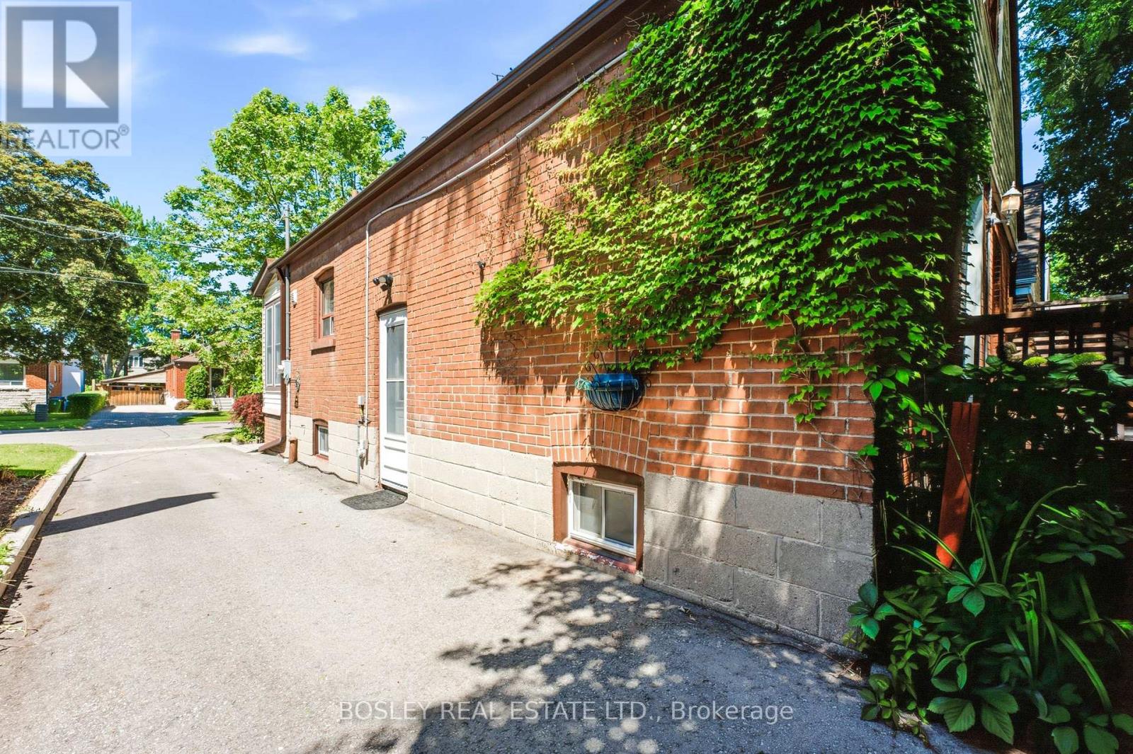121 Presley Avenue, Toronto, Ontario M1L 3P9 - Photo 33 - E13484208
