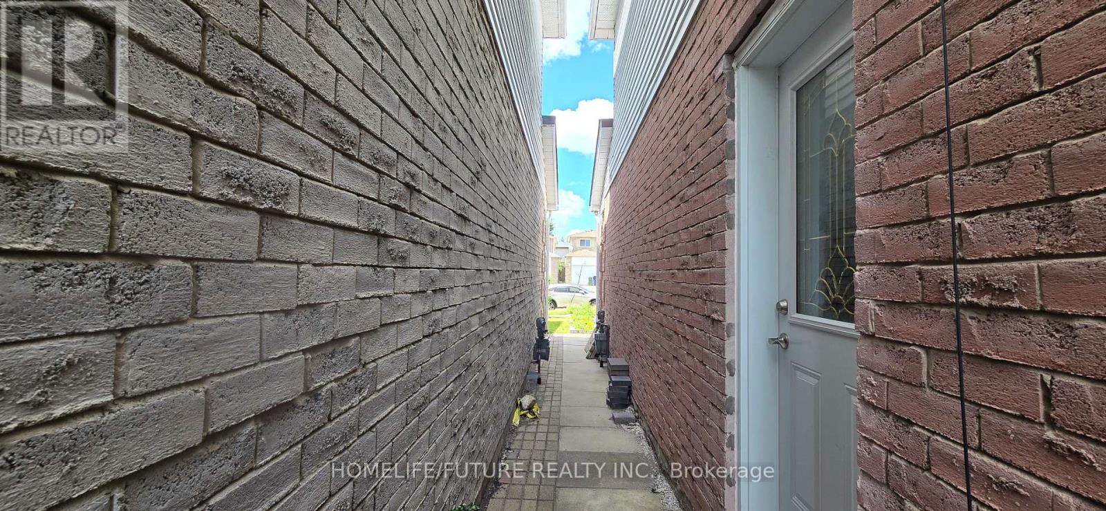 Bsmt - 77 Maresfield Drive, Toronto, Ontario  M1V 2W9 - Photo 2 - E13484270