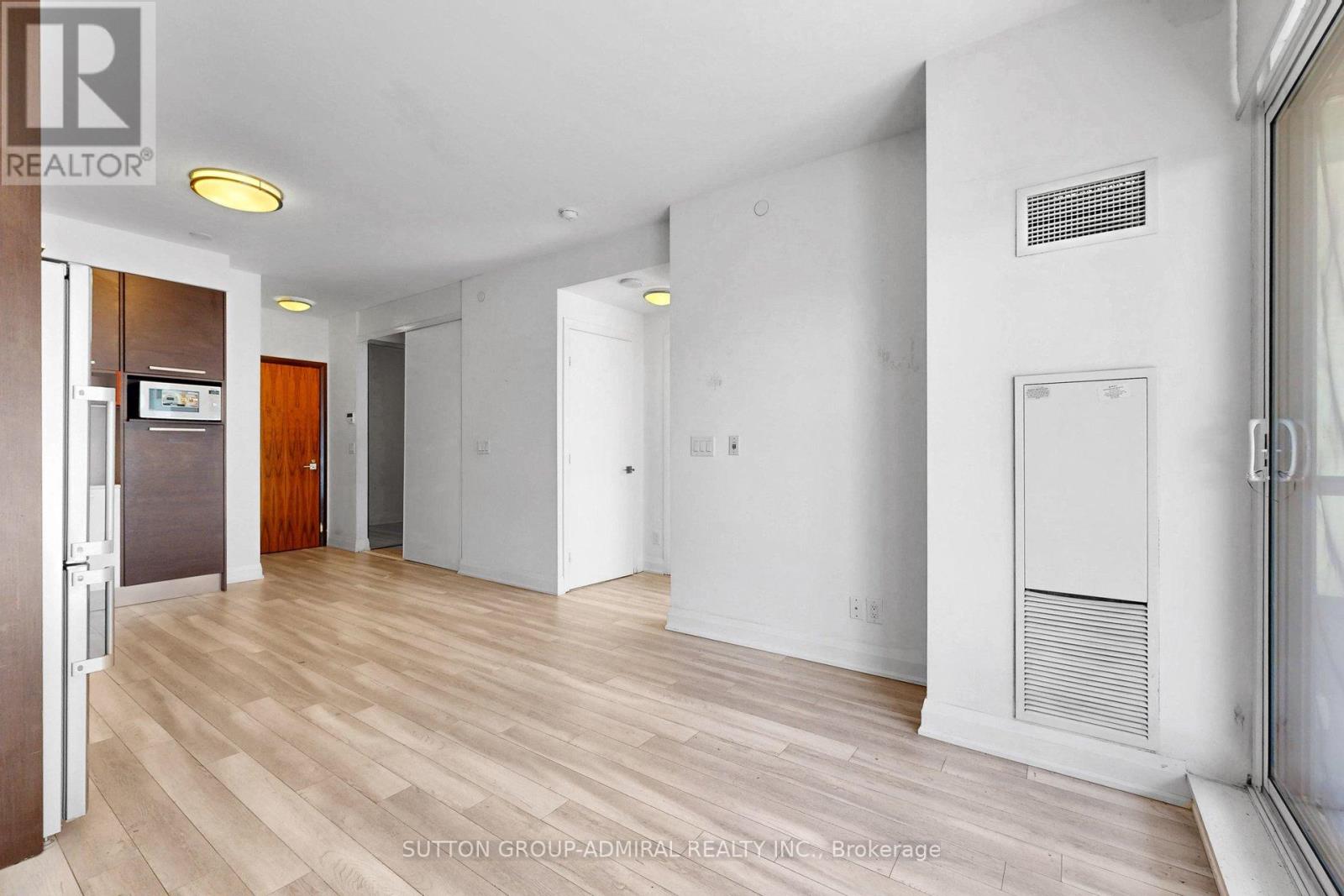 301 - 36 Park Lawn Road, Toronto, Ontario  M8V 0E5 - Photo 12 - W13465616
