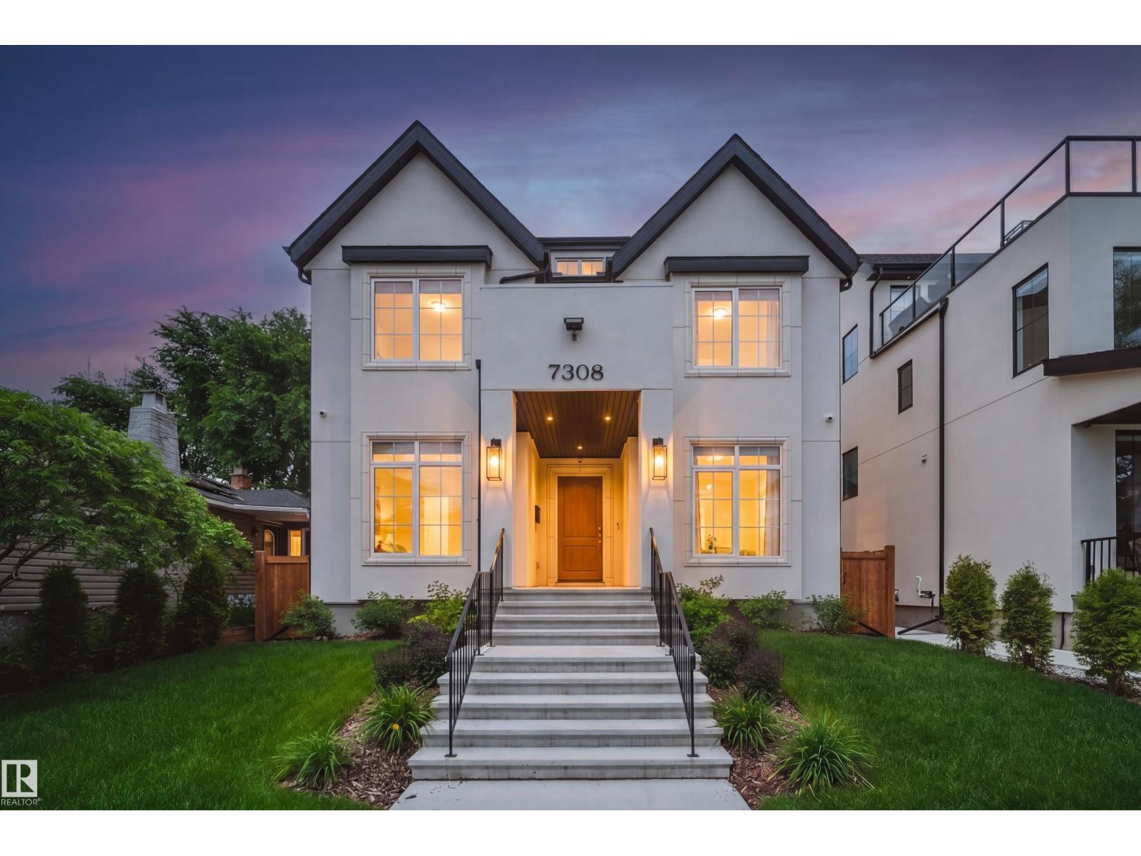 7308 ADA BV NW, Edmonton, Alberta