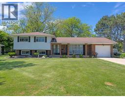 1517 Redwood ROAD, Kingsville, Ontario