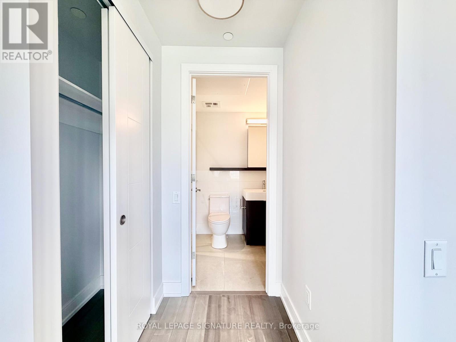 204 - 664 Spadina Avenue, Toronto, Ontario  M5S 0G4 - Photo 17 - C13472120