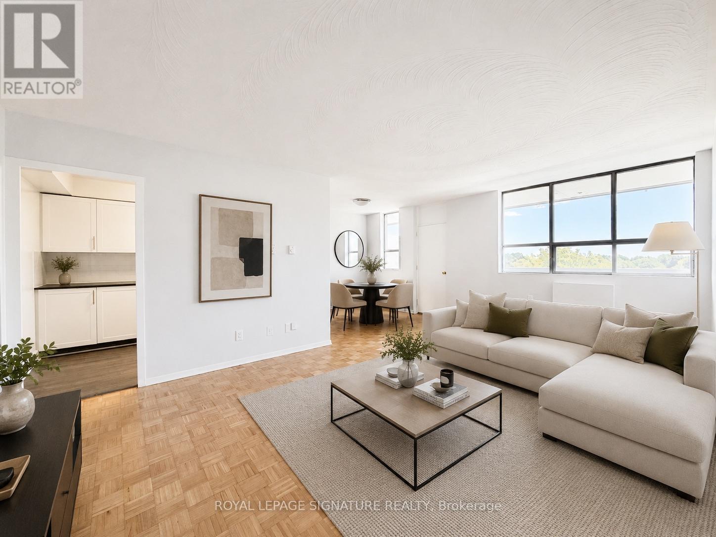 804 - 525 EGLINTON AVENUE E, Toronto, Ontario