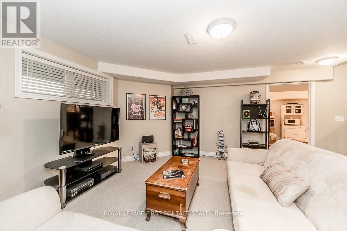 72 Luella Boulevard, Springwater, Ontario  L9X 0C3 - Photo 29 - S13477994